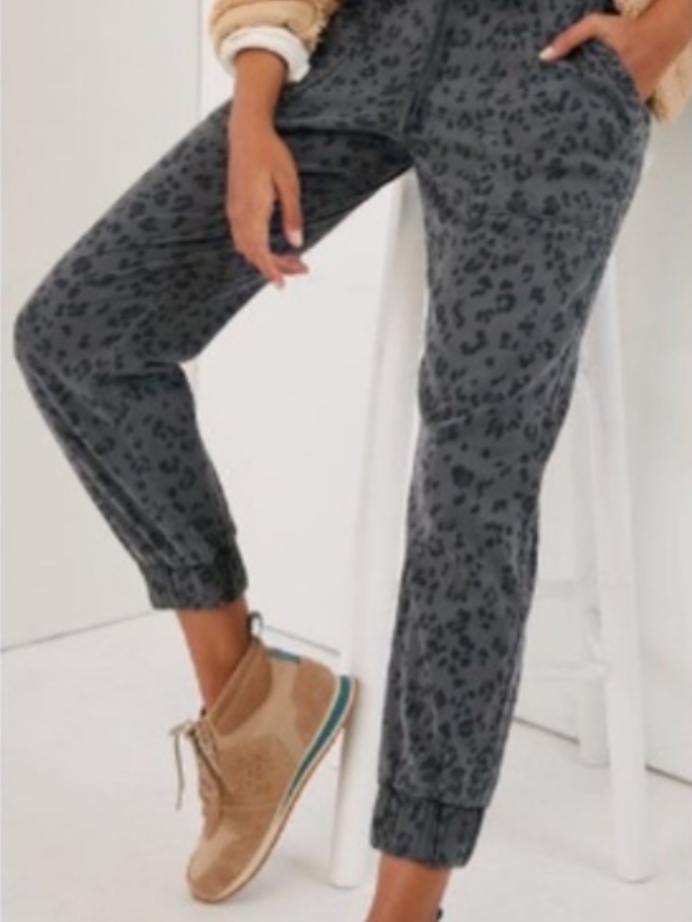 NWT Anthropologie cloth + stone Animal Print Joggers